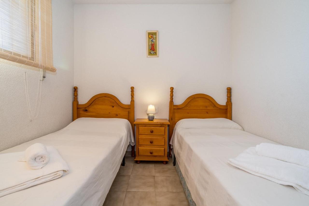 Apartamento Roses El Campello Bagian luar foto