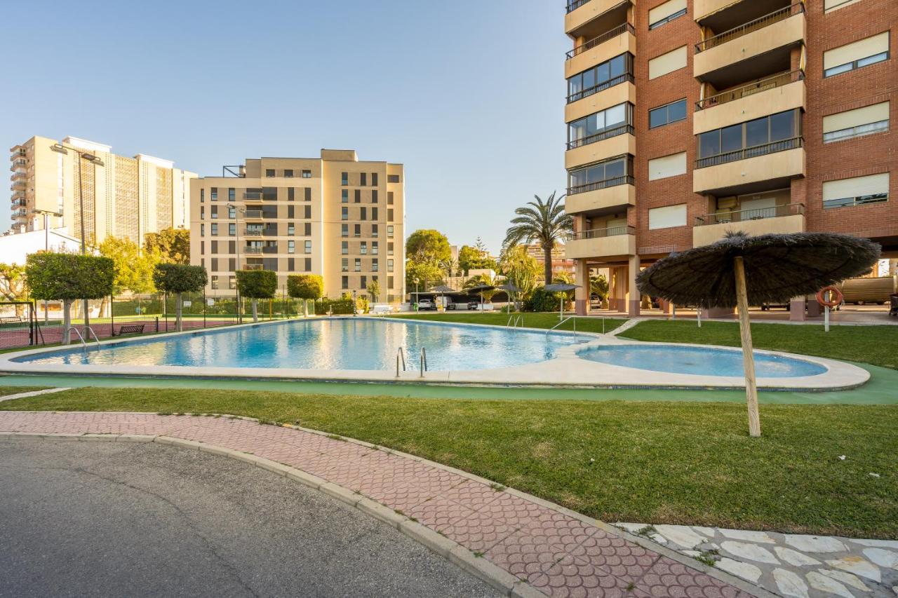 Apartamento Roses El Campello Bagian luar foto